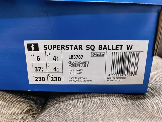 Adidas Mary Jane Chaussures Mary Jane Noires Blanches Sans Lacets Panneau Latéral à Trois Rayures Mary Jane Chaussures 2