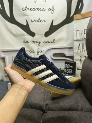 Adidas Navy Beige Low-Top Knit-Mesh Upper Lifestyle Sneakers 5