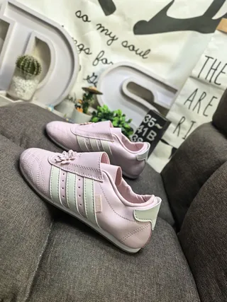 Adidas Pink Green Laceless Velcro Strap Lifestyle Sneakers 7