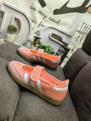 Adidas Pink White Laceless Mary Jane Silhouette Velcro Strap Closure Lifestyle Sneakers 7