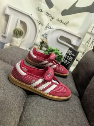 Adidas Pink White Laceless Mary Jane Style Pinstriped Textile Upper Lifestyle Sneakers 9