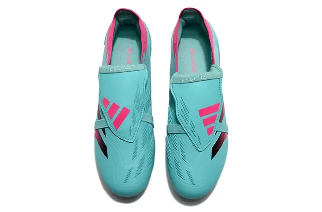 Adidas Predator Bleu Rose Turquesa Haut Synthétique Rayures Asymétriques Chaussures de Football Tiges Fermes 2