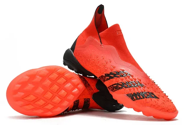 Adidas Predator Freak Demonskin Chaussures de football Turf Orange Noir 3