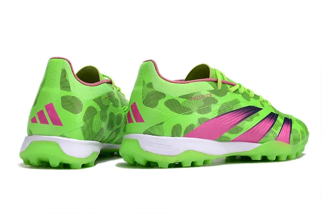 Adidas Predator সবুজ গোলাপি নিওন সিন্থেটিক উপর ম্যাজেন্টা তিনটি স্ট্রাইপ ওভারলে টার্ফ ফুটবল জুতো 5