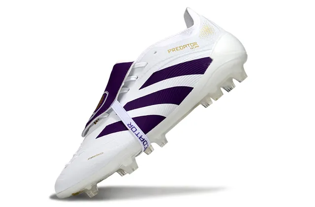 Adidas Predator White Purple Low-Cut Molded Upper Three-Stripe Overlay Firm-Ground Soccer Shoes 3