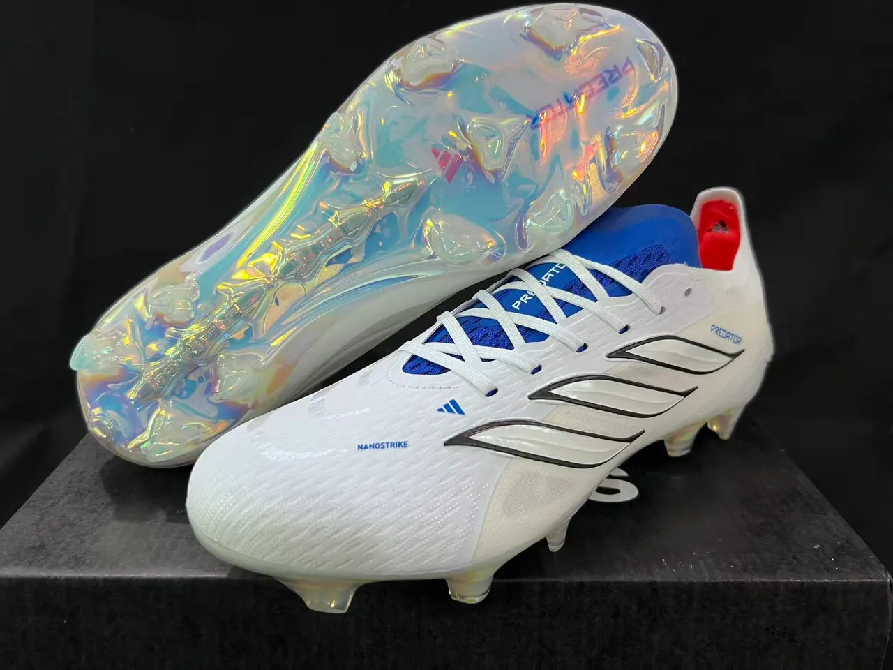 Adidas Predator White Silver Synthetic Upper Metallic 3-Stripes Firm-Ground Soccer Shoes 3