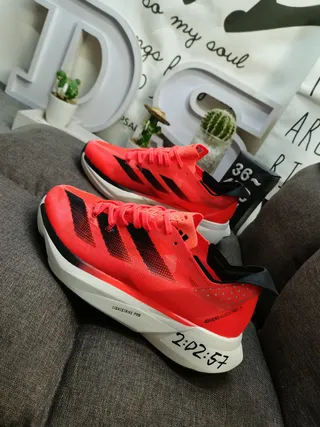 Adidas Red Black Engineered Mesh Upper Three-Stripe Side Panel Running Shoes 7
