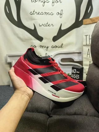 Adidas Red Black Sculpted Midsole Engineered Mesh Upper Running Shoes 5