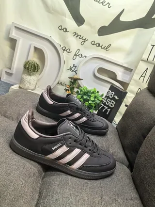 Adidas Samba Black and Pink Lifestyle Sneakers 9