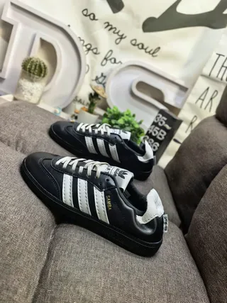 Adidas Samba Black and White Leather Lifestyle Sneakers 7