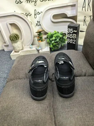 Adidas Samba Classic Black and Cream Lifestyle Sneakers 8
