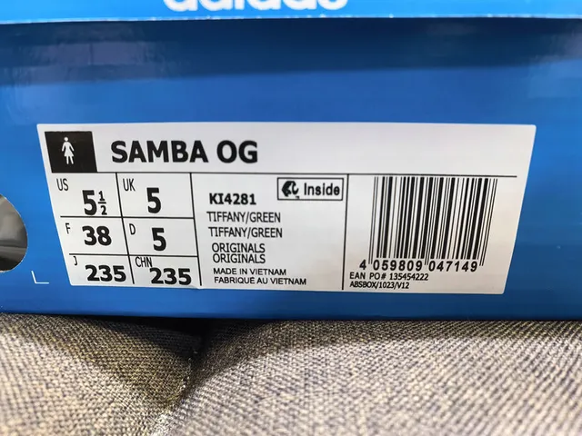 Adidas Samba Off-White and Green Lifestyle Sneakers 2