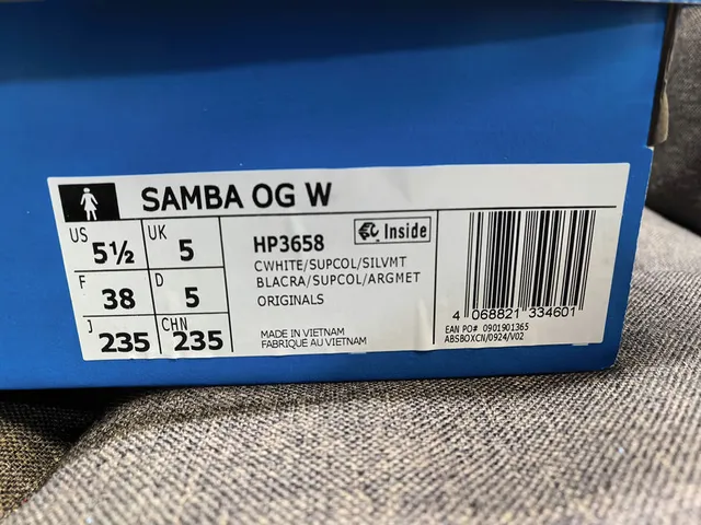 Adidas Samba Off-White Glitter Stripe Lifestyle Sneakers 2