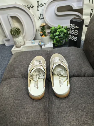 Adidas Samba أحذية ليفر بيج مفتوحة الظهر مربوطة بالأربطة 8