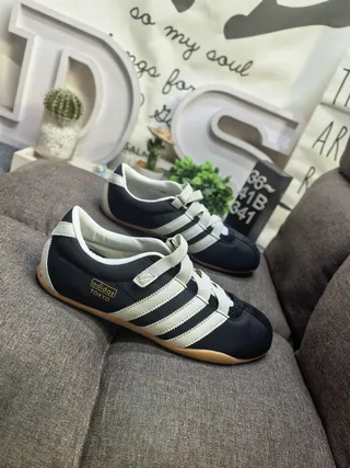 Adidas Spezial Blue Beige Low-Top Velcro Strap Lifestyle Sneakers 19