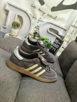 Adidas Spezial Brown Suede and Cream Lifestyle Sneakers 9