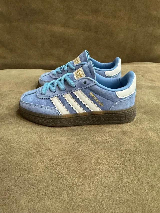 Adidas Spezial Gray White Suede Upper Three Serrated Stripes Lifestyle Sneakers 8