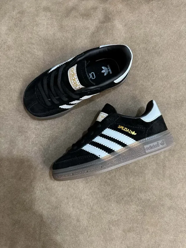 Adidas Spezial Gray White Suede Upper Three Serrated Stripes Lifestyle Sneakers 19