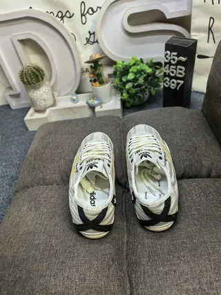Adidas Spezial प्रेरित भूरा और सोने का लाइफस्टाइल स्नीकर 8