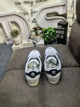 Adidas Spezial White and Black Lifestyle Sneakers 8