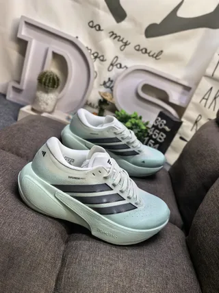 Adidas Supernova Green Gray Lightweight Silhouette Three-Stripe Side Panel Running Shoes 9