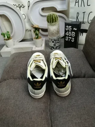 Adidas Superstar Camo-Print Off-White Lifestyle Sneakers 8