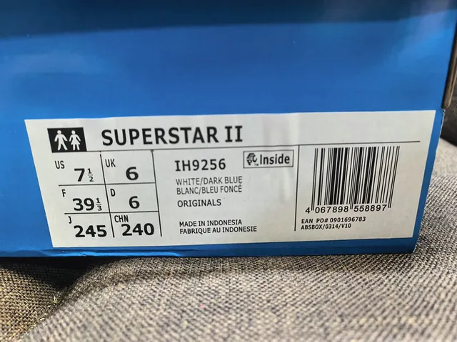 Adidas Superstar White and Navy Lifestyle Sneakers 2