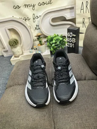 Adidas White Black Chunky Midsole Mesh And Synthetic Overlay Upper Lifestyle Sneakers 10