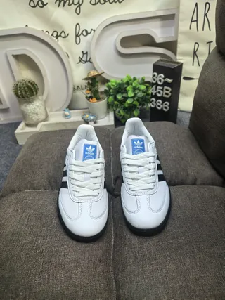 Adidas White Black Leather Upper Three-Stripe Side Panel Lifestyle Sneakers 10
