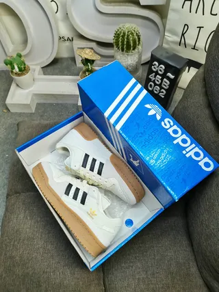 Adidas White Black Low-Top Gum Sole Lifestyle Sneakers 3
