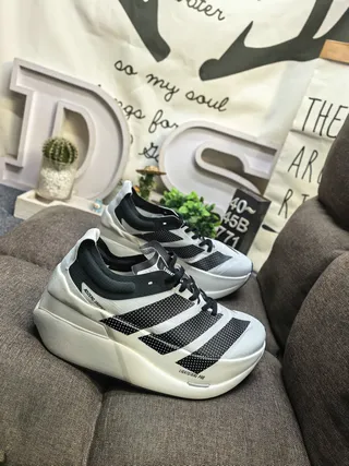 Adidas White Black Racing-Inspired Silhouette Perforated Mesh Upper Lifestyle Sneakers 9