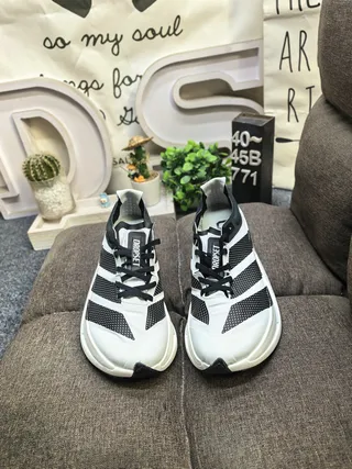 Adidas White Black Racing-Inspired Silhouette Perforated Mesh Upper Lifestyle Sneakers 10