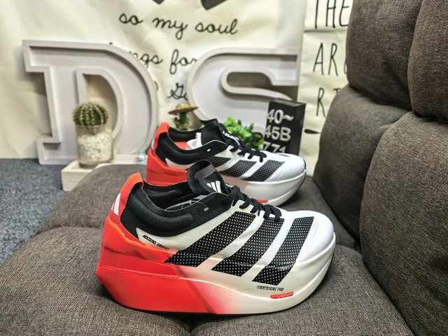Adidas White Black Racing-Inspired Silhouette Perforated Mesh Upper Lifestyle Sneakers 21