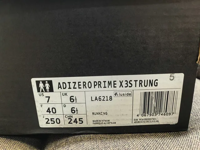 Adidas White Black Racing-Inspired Silhouette Perforated Mesh Upper Lifestyle Sneakers 22