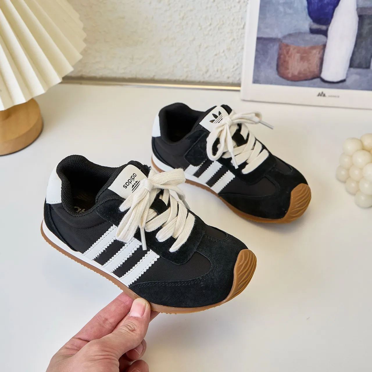 Adidas White Black Retro Runner Silhouette Suede And Textile Upper Lifestyle Sneakers 4