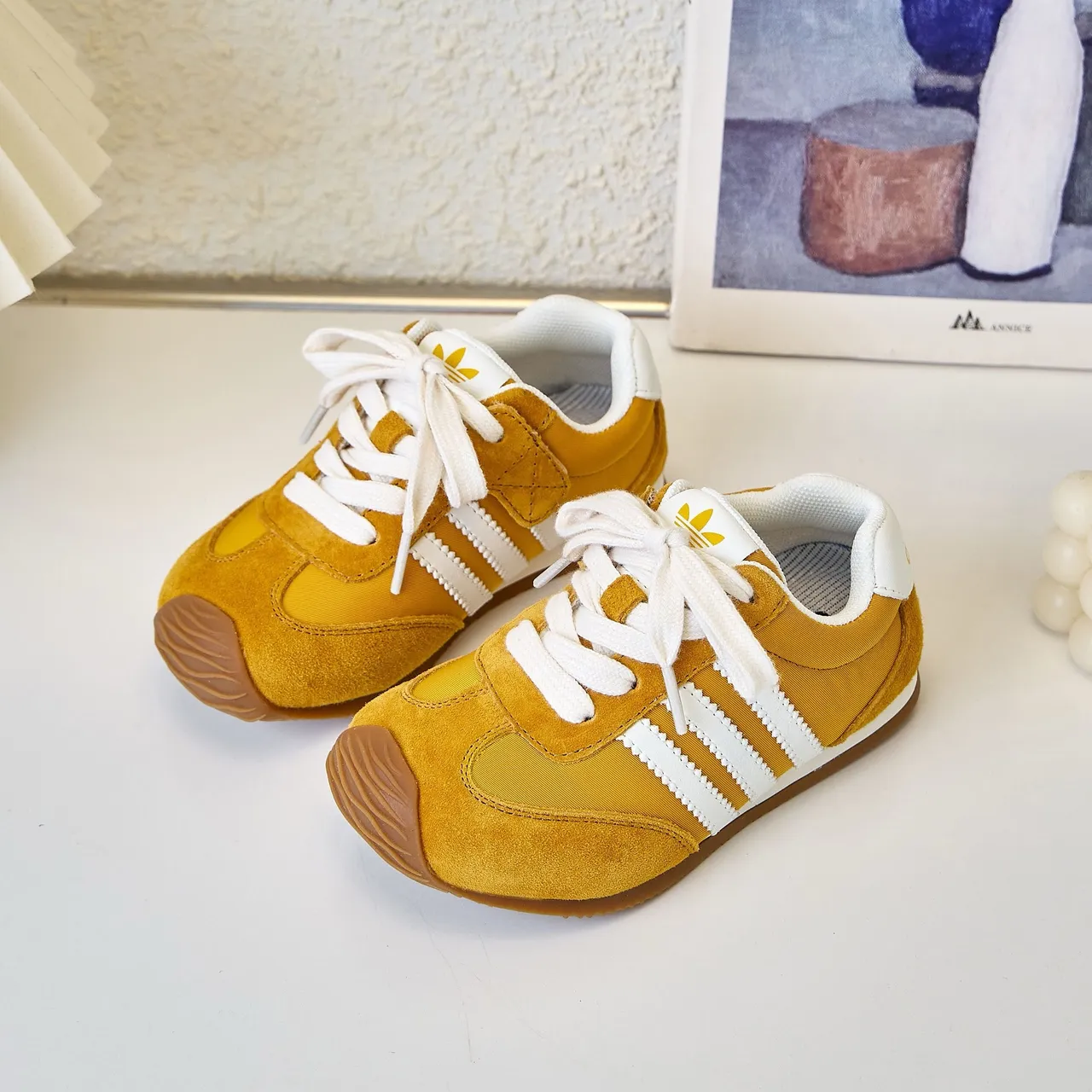 Adidas White Black Retro Runner Silhouette Suede And Textile Upper Lifestyle Sneakers 11