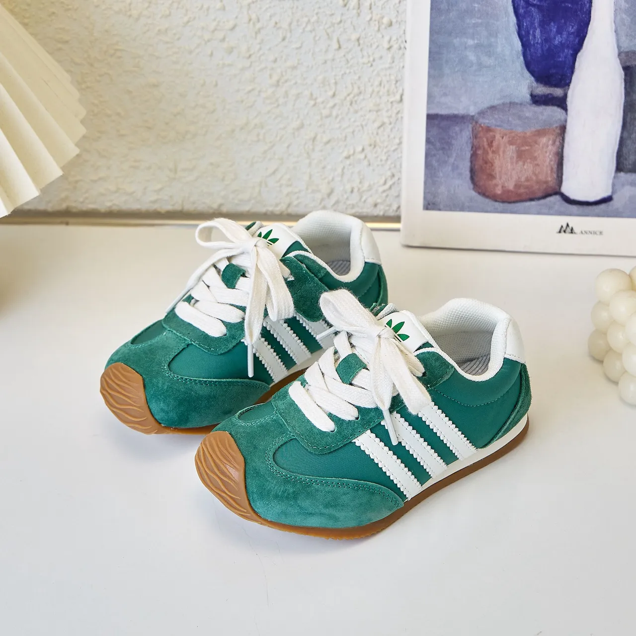 Adidas White Black Retro Runner Silhouette Suede And Textile Upper Lifestyle Sneakers 17