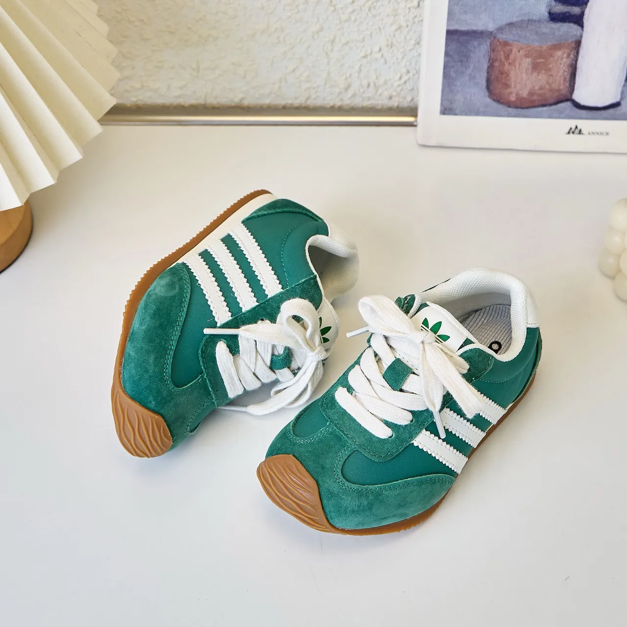 Adidas White Black Retro Runner Silhouette Suede And Textile Upper Lifestyle Sneakers 18