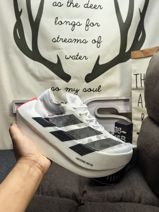 Adidas Blanco Negro Esculpido Mediplantilla Franja Perforada Superposición Zapatos de running 5