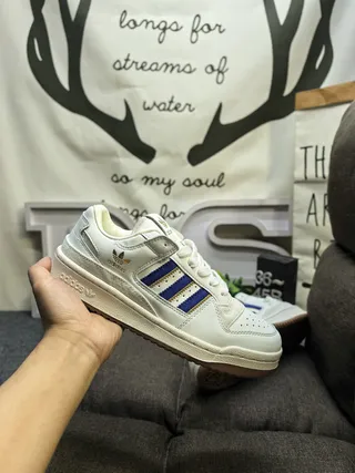 Adidas White Blue Low-Top Cupsole Lifestyle Sneakers 5