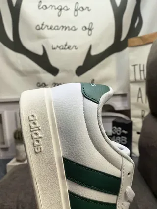 Adidas White Green Low-Top Leather-Look Upper Lifestyle Sneakers 23
