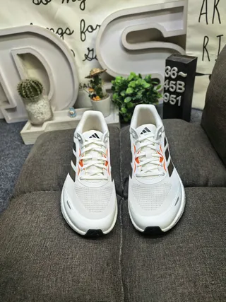 Adidas Blanco Naranja Knit Upper Sculpted Midsole Zapatos de correr 10