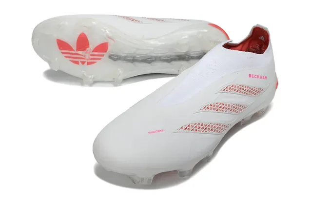 Adidas Chaussures de Football Blanc Rose Bas Haut Type Chaussette Semelle Translucide Terrain Ferme 14