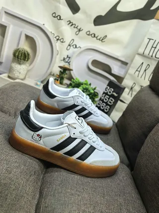 Adidas White Pink Low-Top Gum Sole Lifestyle Sneakers 9