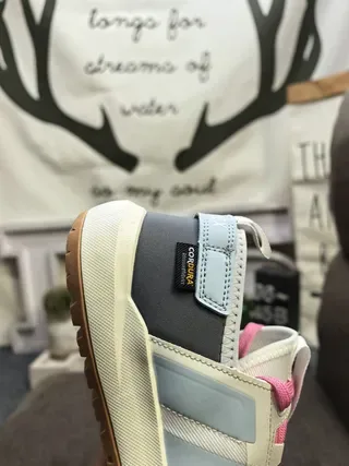 Adidas White Pink Three-Stripe Side Panel Gum Rubber Outsole Lifestyle Sneakers 3