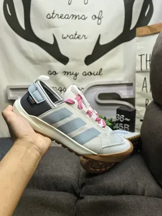 Adidas White Pink Three-Stripe Side Panel Gum Rubber Outsole Lifestyle Sneakers 5