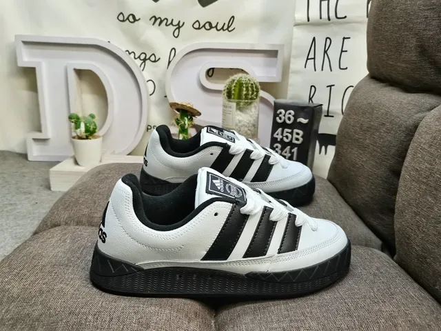 Adidas Yellow Black Suede Upper Three-Stripe Side Panel Lifestyle Sneakers 21