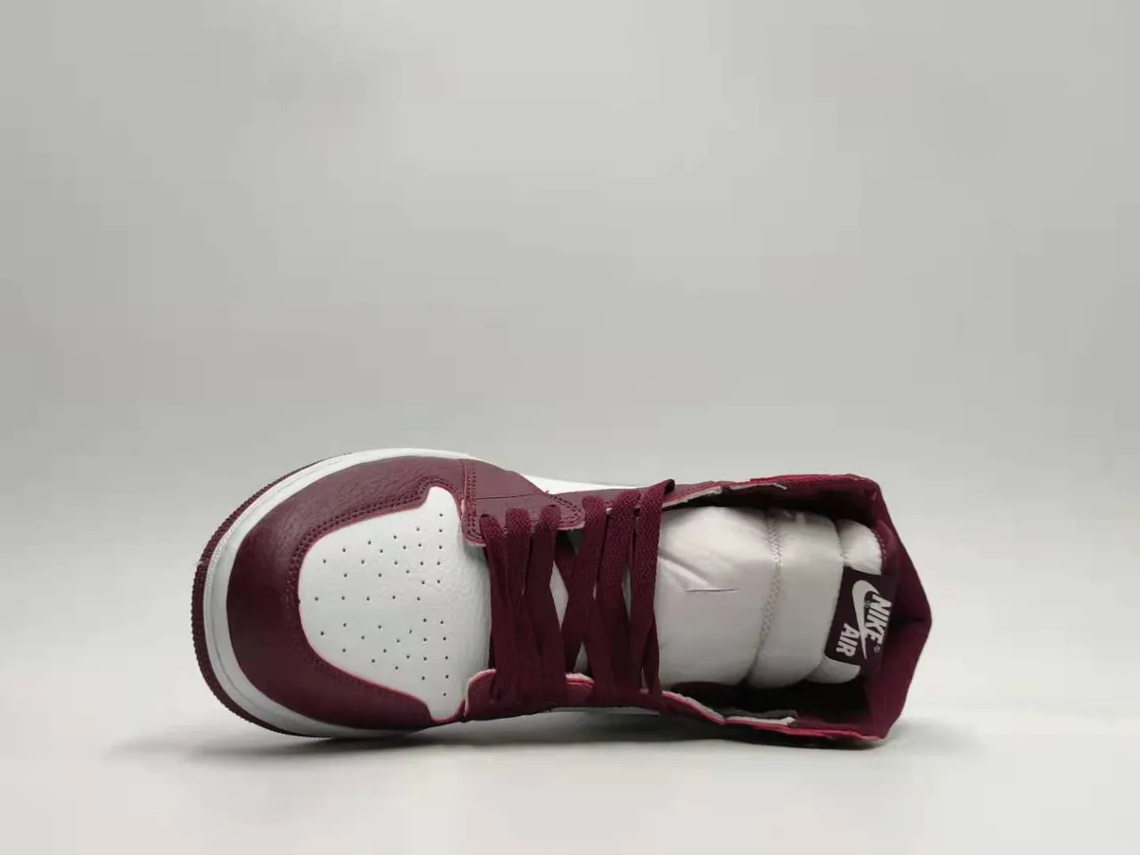 Air Jordan 1 Burgundy and White Leather Basketball Shoes 4