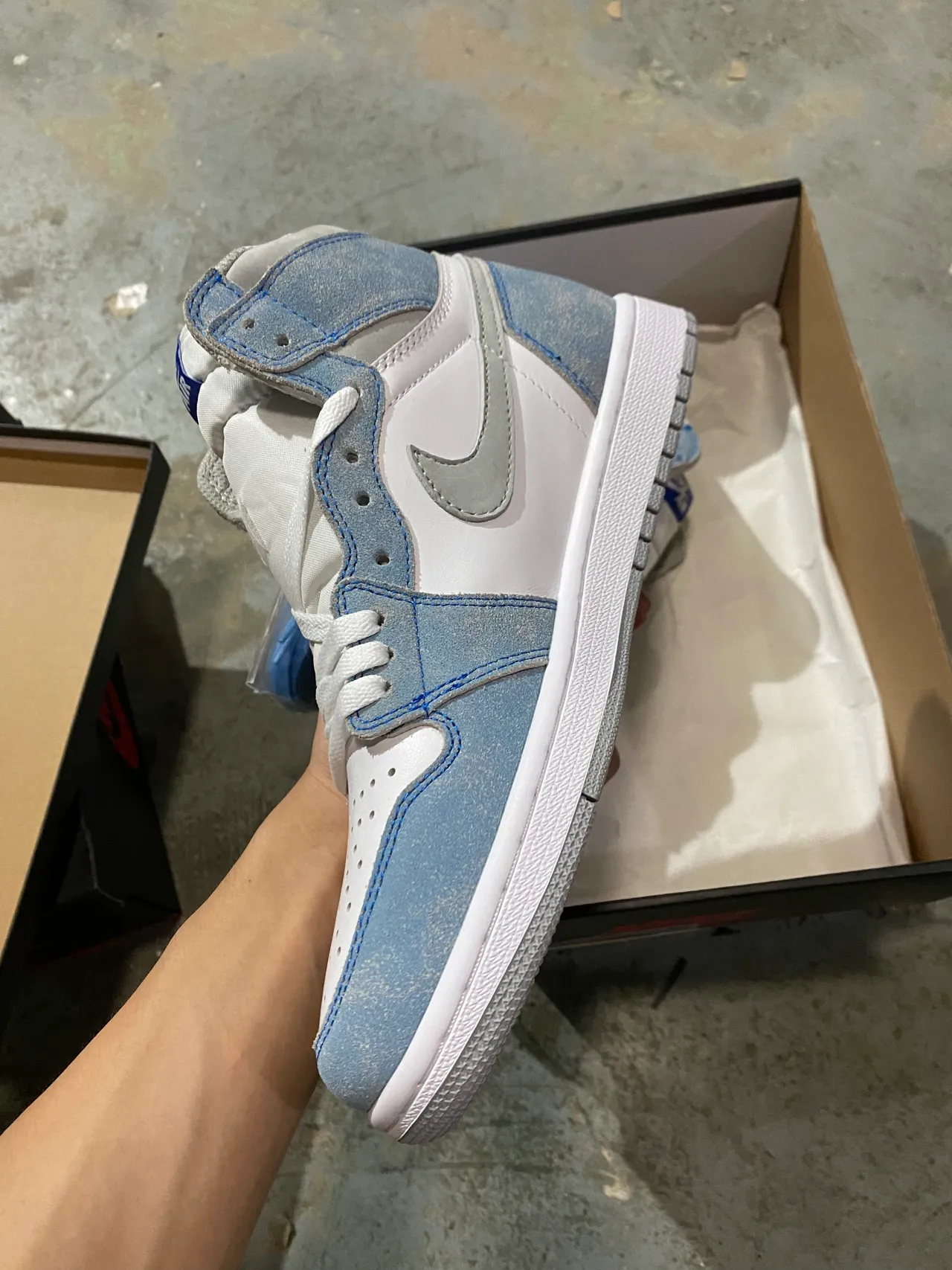 Air Jordan 1 Distressed Blue Suede High-Top Basketball Shoes 4