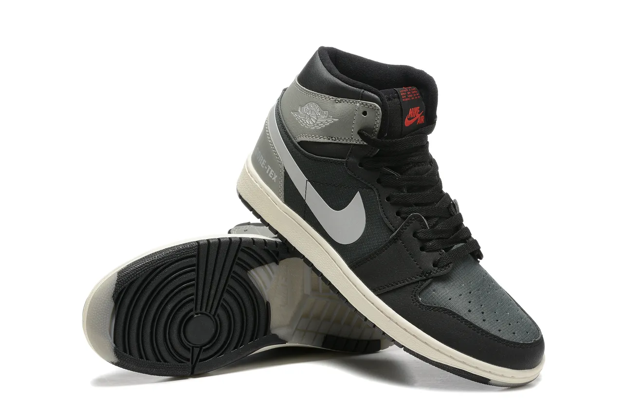 Chaussures de basketball Air Jordan 1 GORE-TEX noir et gris 2